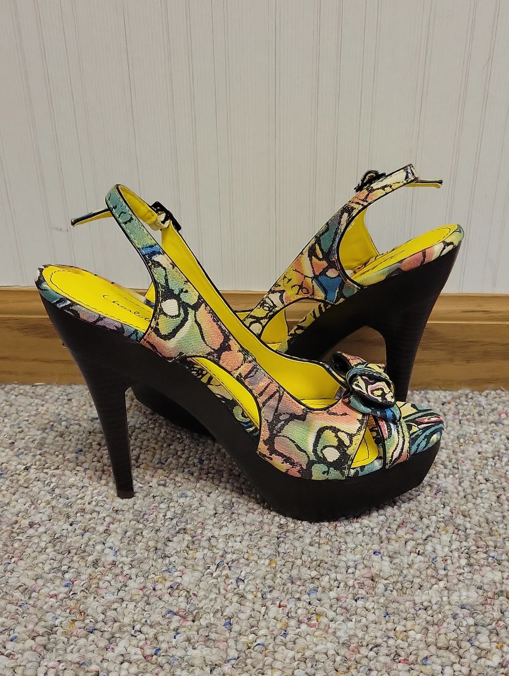 Charlotte Russe Multicolor Platform Slingback Heels Comic Book 7 Halloween